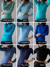 Carica l&#39;immagine nel visualizzatore di Gallery, Maglioncino collo alto basic
